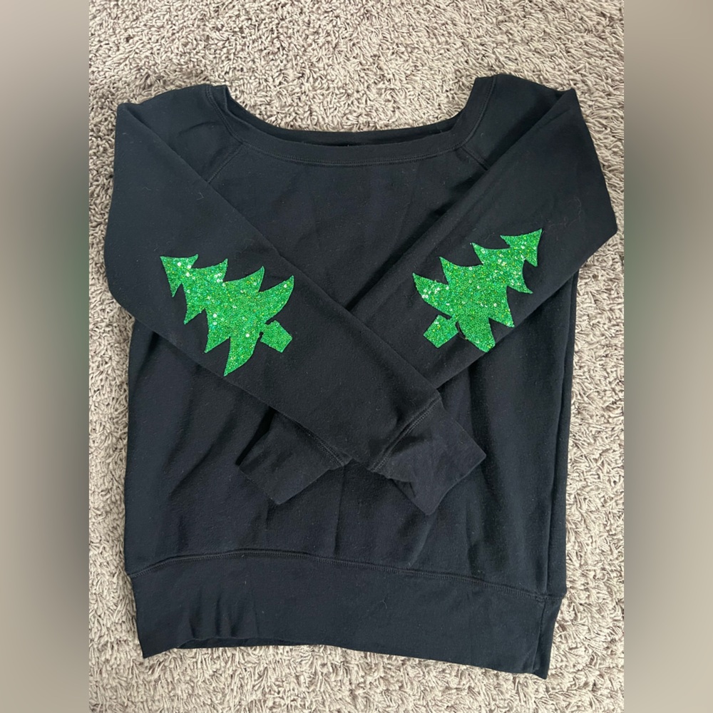 EUC Sequin Christmas Tree Crewneck - Picture 2 of 6